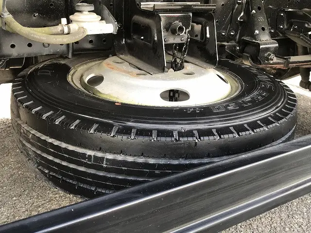 いすゞ エルフ TRG-NPR85AR(2WD)の写真39