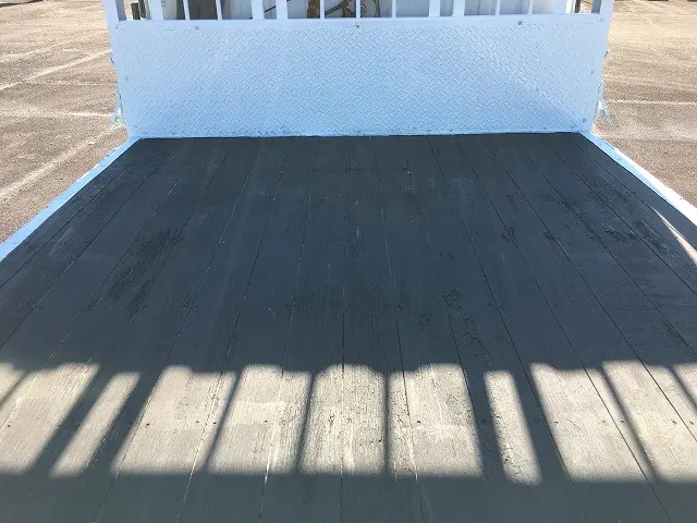 いすゞ フォワード ADG-FRR90K3S(2WD)の写真17