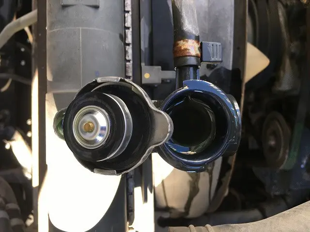 いすゞ フォワード ADG-FRR90K3S(2WD)の写真27