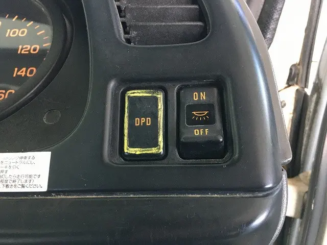 いすゞ フォワード ADG-FRR90K3S(2WD)の写真31