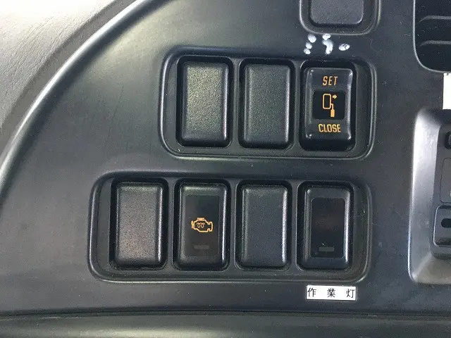 いすゞ フォワード ADG-FRR90K3S(2WD)の写真33