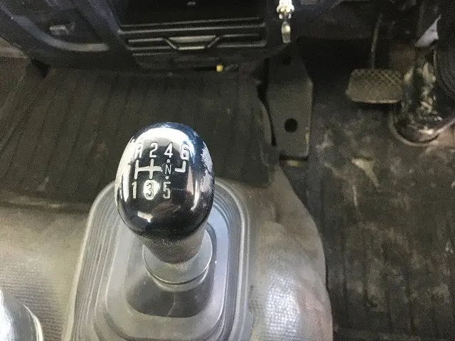 いすゞ フォワード ADG-FRR90K3S(2WD)の写真36