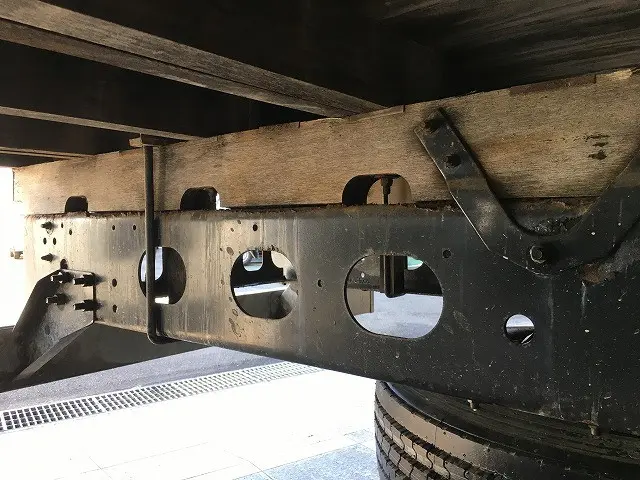 いすゞ フォワード ADG-FRR90K3S(2WD)の写真46