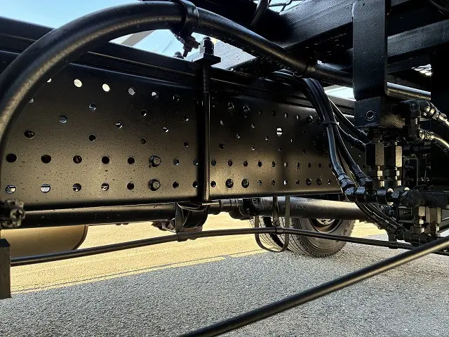 いすゞ エルフ SKG-NPR85YN(2WD)の写真15