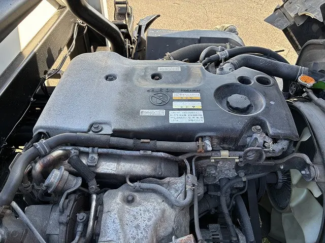 いすゞ エルフ SKG-NPR85YN(2WD)の写真44