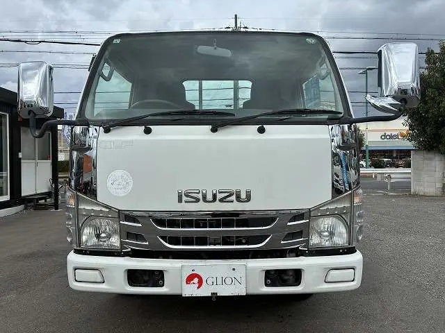 いすゞ エルフ BKG-NJR85A(2WD)の写真2