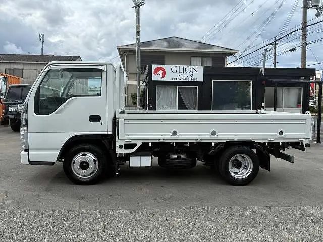 いすゞ エルフ BKG-NJR85A(2WD)の写真4