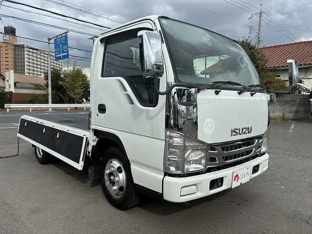 いすゞ エルフ BKG-NJR85A(2WD)の写真10