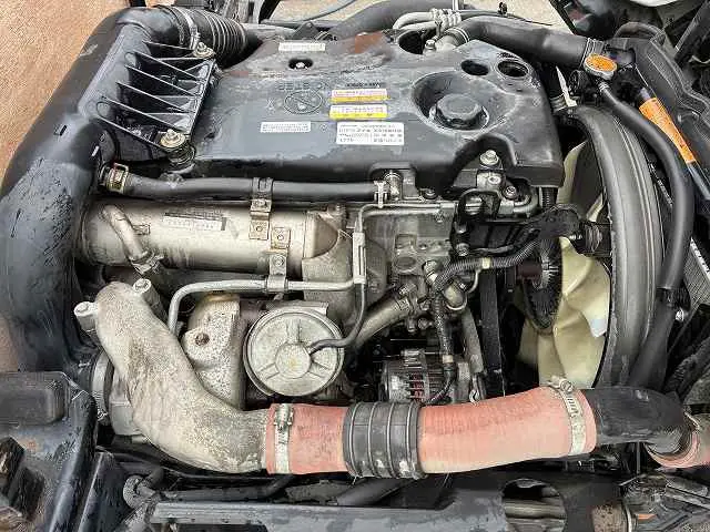 いすゞ エルフ BKG-NJR85A(2WD)の写真17