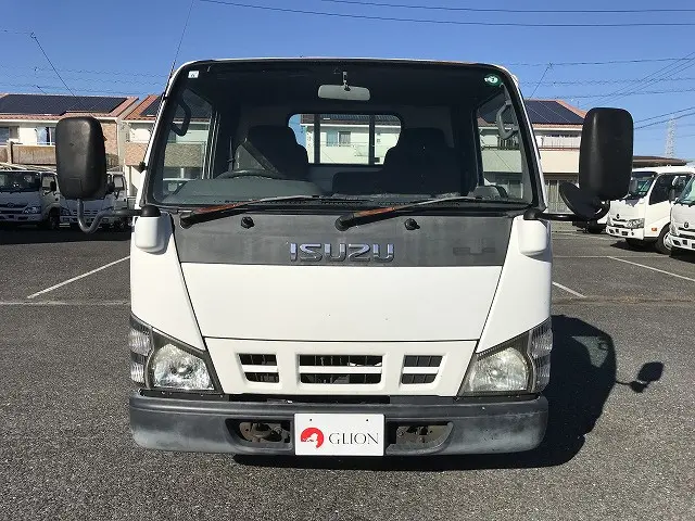 いすゞ エルフ KR-NHR69(2WD)の写真2