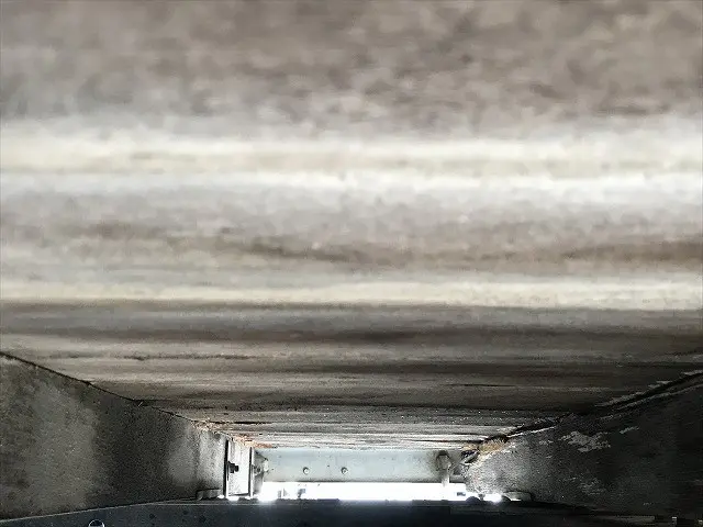 いすゞ エルフ KR-NHR69(2WD)の写真37