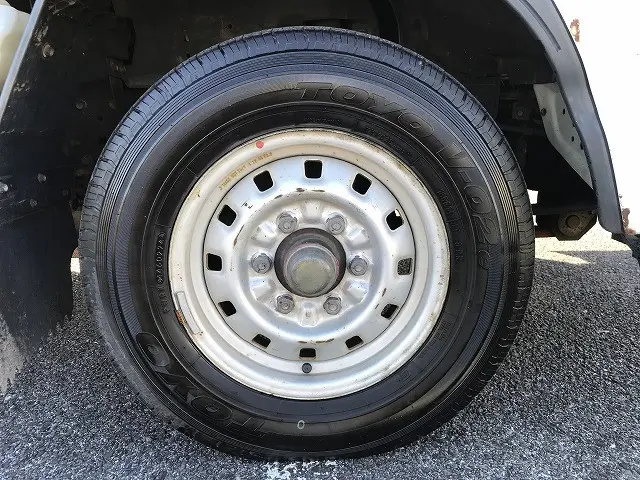 いすゞ エルフ KR-NHR69(2WD)の写真38