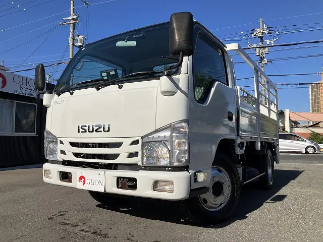 いすゞ フォワード TRG-NKR85A(2WD)の写真1