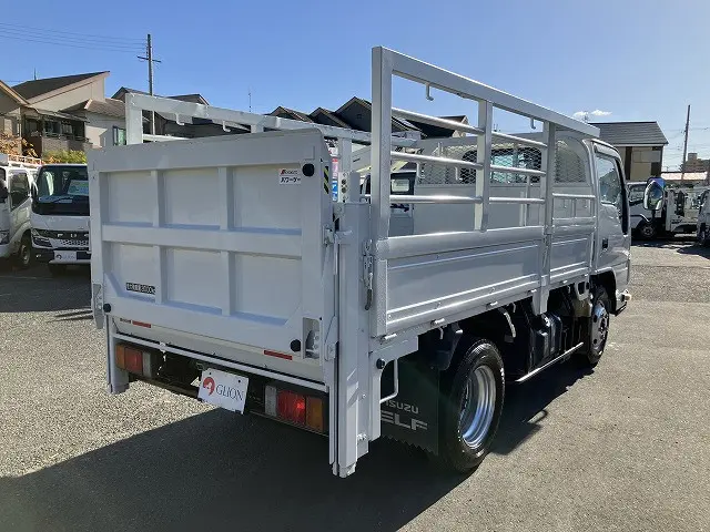 いすゞ フォワード TRG-NKR85A(2WD)の写真8