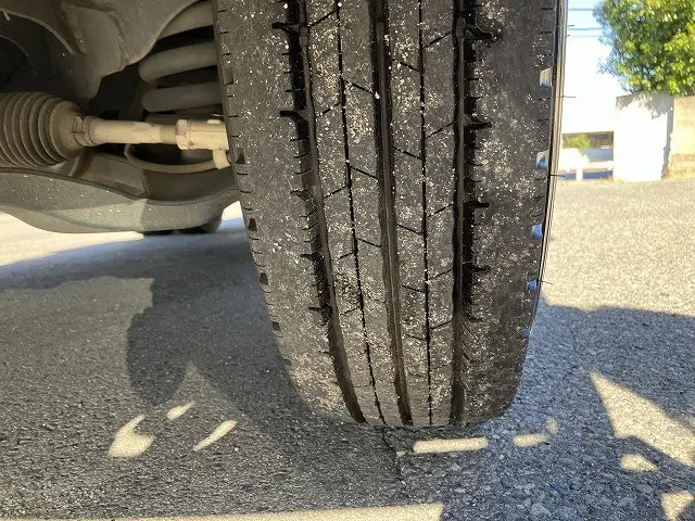 いすゞ フォワード TRG-NKR85A(2WD)の写真30