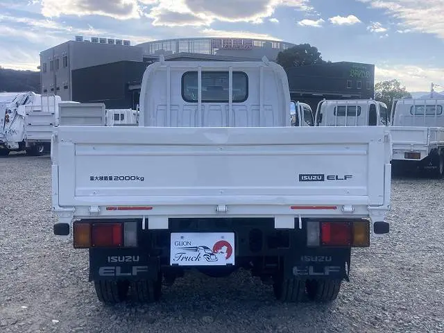 いすゞ エルフ TRG-NJR85A(2WD)の写真7