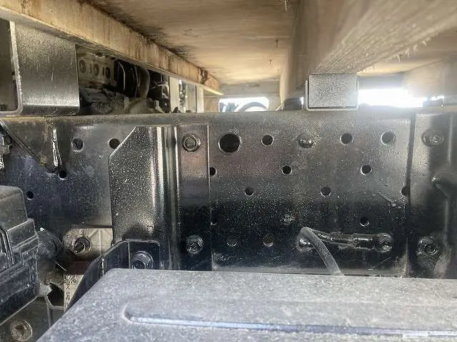 いすゞ エルフ TRG-NJR85A(2WD)の写真44