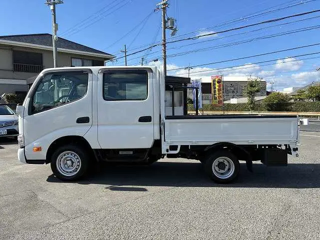 トヨタ ダイナ 3BF-TRY230(2WD)の写真4