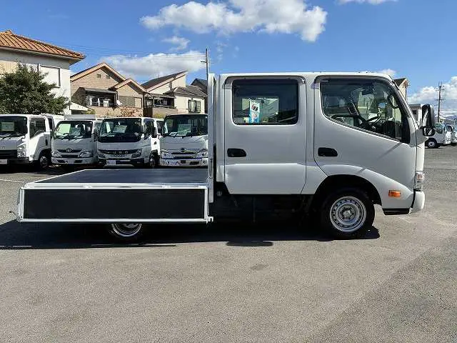 トヨタ ダイナ 3BF-TRY230(2WD)の写真12