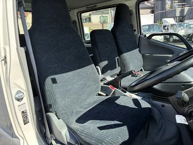 トヨタ ダイナ 3BF-TRY230(2WD)の写真33