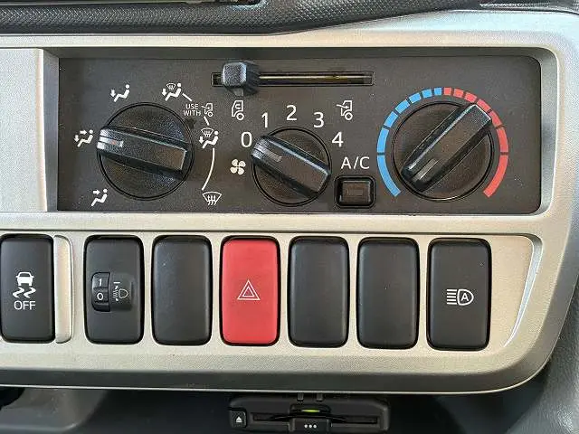 トヨタ ダイナ 3BF-TRY230(2WD)の写真40