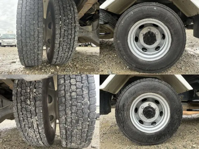 いすゞ フォワード TKG-FRR90S2(2WD)の写真17