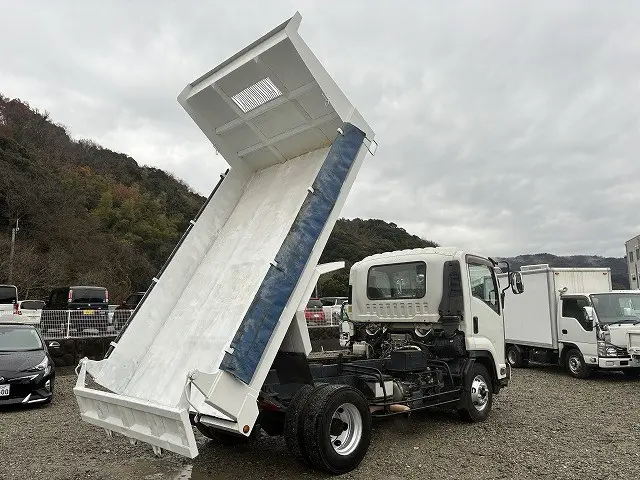 いすゞ フォワード TKG-FRR90S2(2WD)の写真27