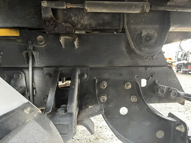 いすゞ フォワード TKG-FRR90S2(2WD)の写真45