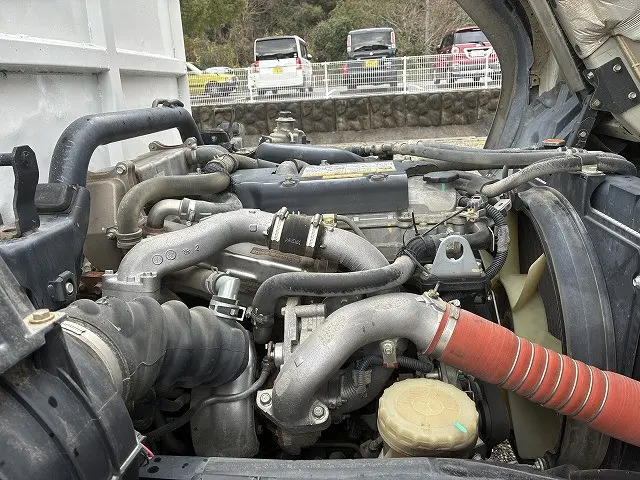 いすゞ フォワード TKG-FRR90S2(2WD)の写真49