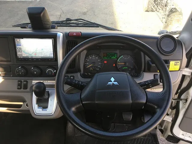 三菱 キャンター 2PG-FEB80(2WD)の写真39