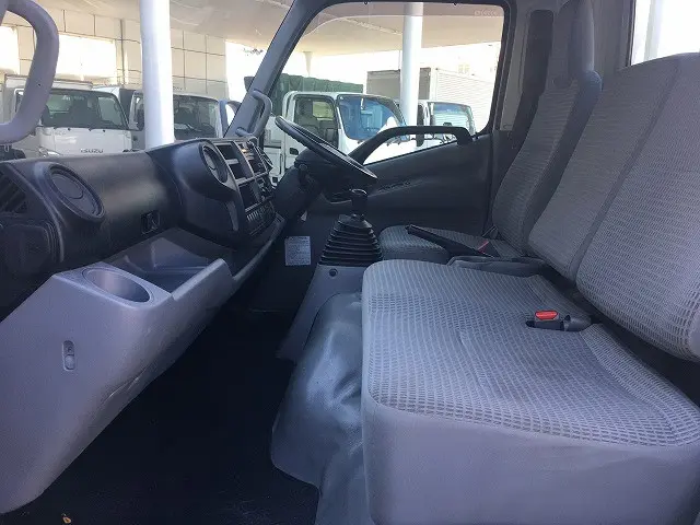 日野 デュトロ TKG-XZU700M(2WD)の写真34