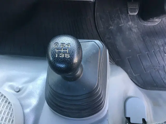 日野 デュトロ TKG-XZU700M(2WD)の写真37