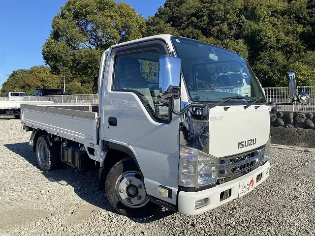 いすゞ エルフ TRG-NJR85A(2WD)の写真3