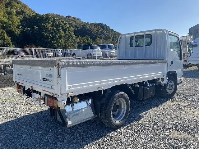 いすゞ エルフ TRG-NJR85A(2WD)の写真8