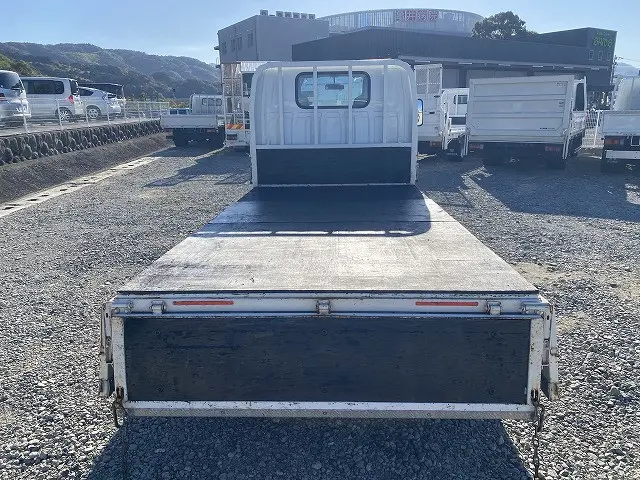 いすゞ エルフ TRG-NJR85A(2WD)の写真14