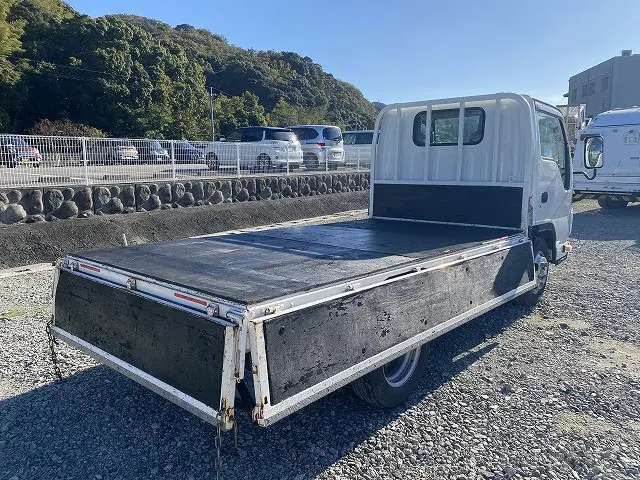 いすゞ エルフ TRG-NJR85A(2WD)の写真15