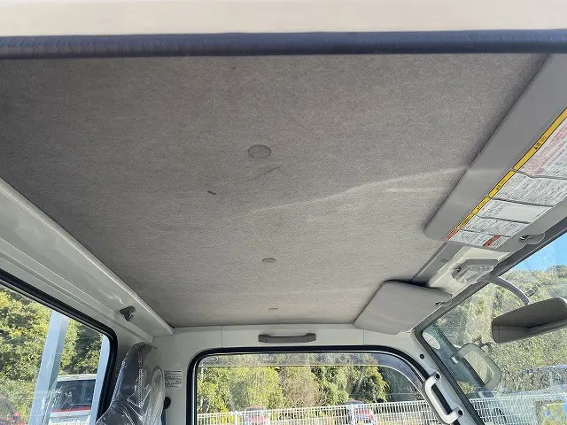 いすゞ エルフ TRG-NJR85A(2WD)の写真26