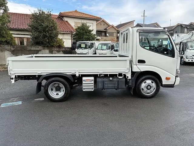 日野 デュトロ 2RG-XZU605M(2WD)の写真5