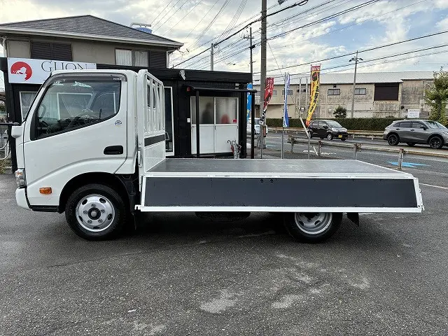 日野 デュトロ 2RG-XZU605M(2WD)の写真11
