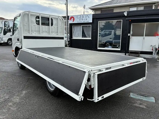 日野 デュトロ 2RG-XZU605M(2WD)の写真13