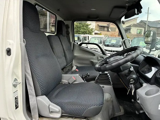 日野 デュトロ 2RG-XZU605M(2WD)の写真29