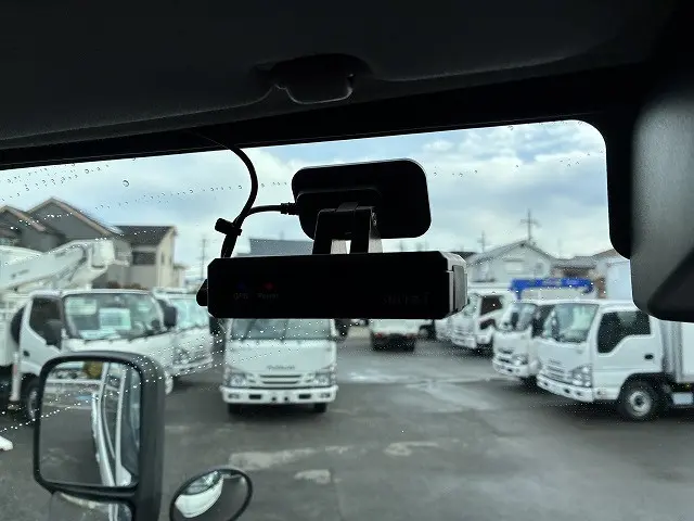 日野 デュトロ 2RG-XZU605M(2WD)の写真36