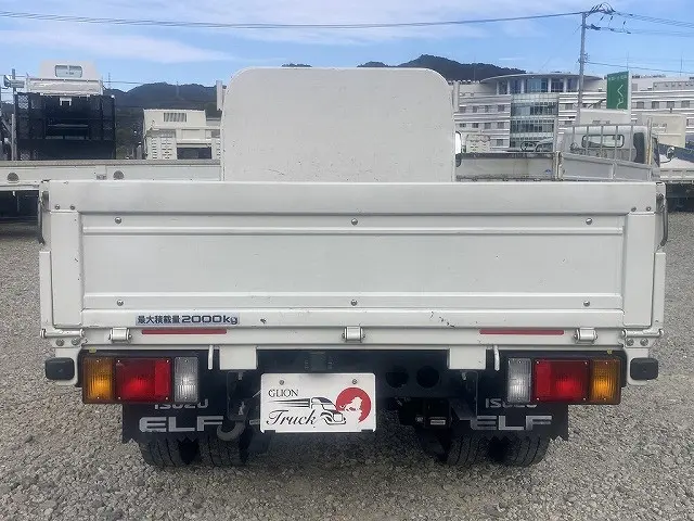 いすゞ エルフ 2RG-NJR88A(2WD)の写真7