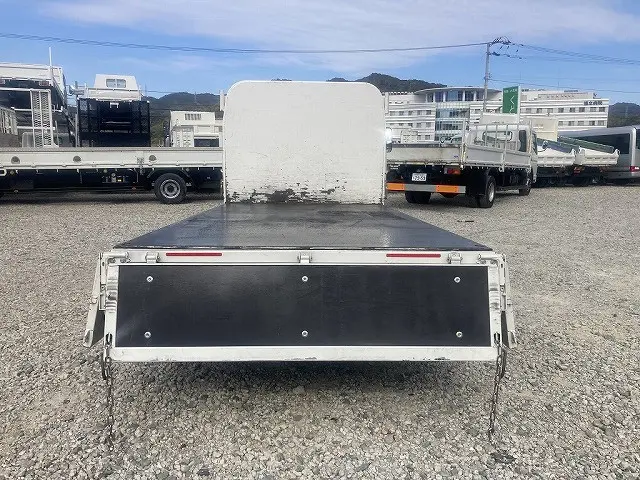 いすゞ エルフ 2RG-NJR88A(2WD)の写真14