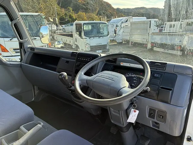 三菱 キャンター PDG-FE83DZ(2WD)の写真30