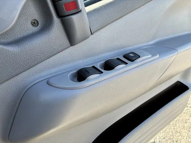 三菱 キャンター PDG-FE83DZ(2WD)の写真31