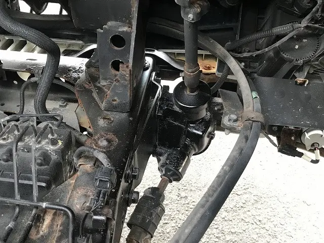 いすゞ エルフ TRG-NLR85AR(2WD)の写真22