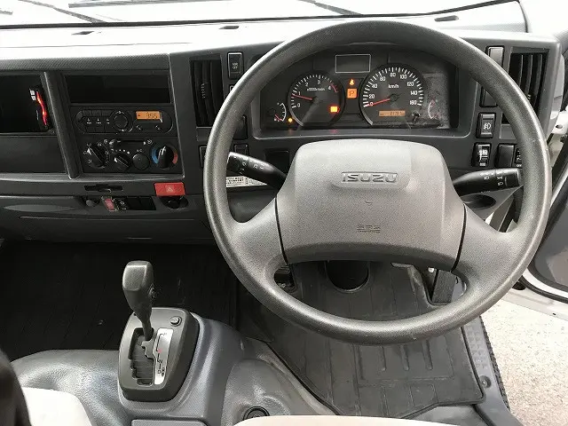 いすゞ エルフ TRG-NLR85AR(2WD)の写真27