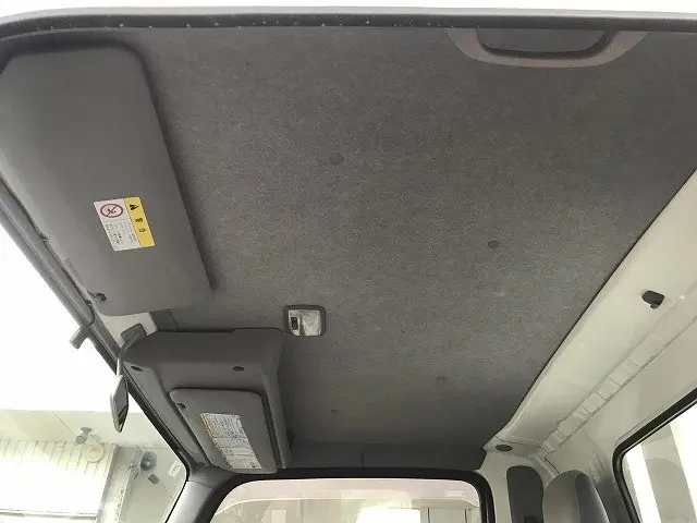 いすゞ エルフ TRG-NLR85AR(2WD)の写真38