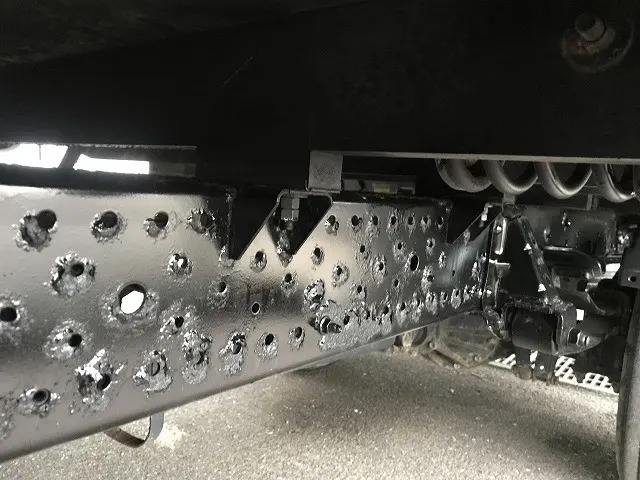 いすゞ エルフ TRG-NLR85AR(2WD)の写真39